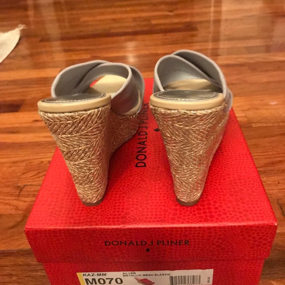 Shoes - Picture 5 of 6